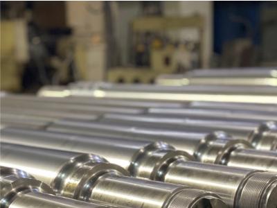 Production of wheelset axles for rail transport 